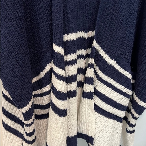 Aerie Navy White Striped Women's Layer Open Front Cardigan Kimono Sweater Size M - Picture 2 of 10